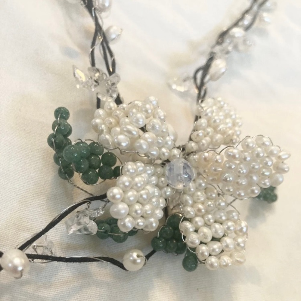 New in Box Nakamol Flower Floral Vine Beaded Statement Necklace